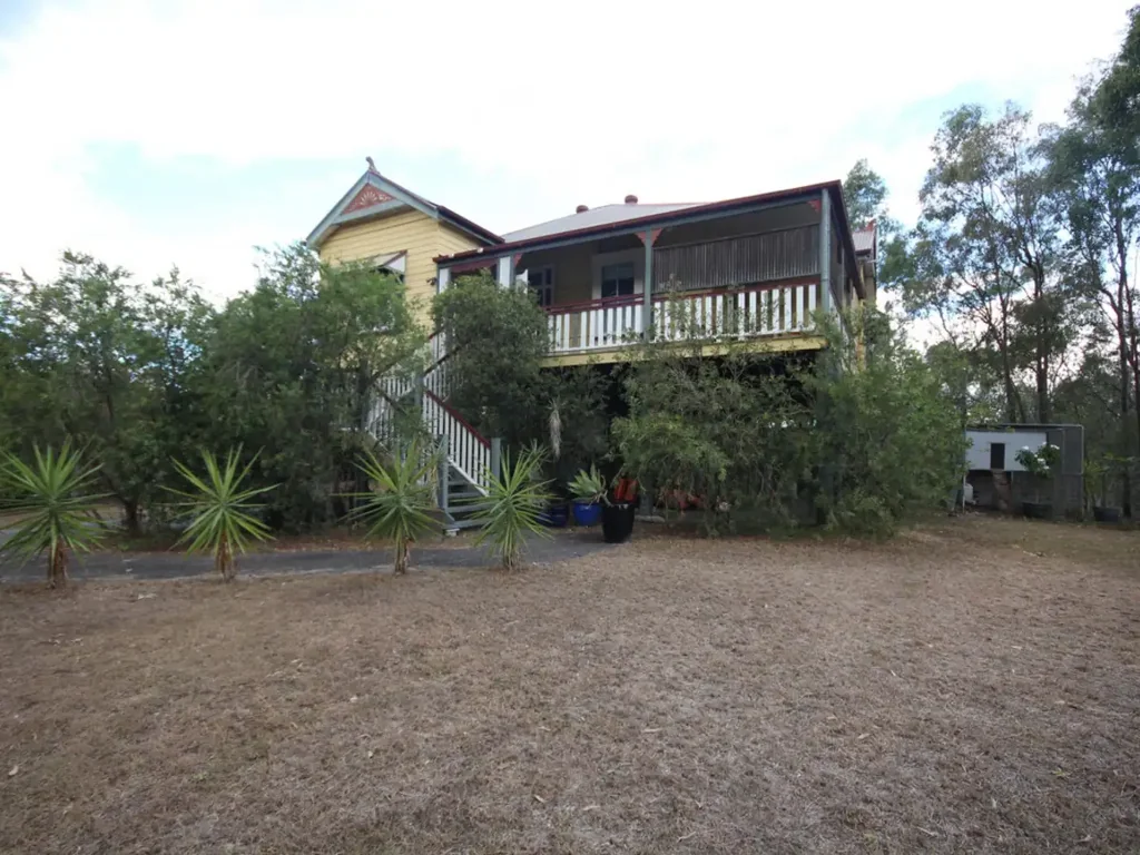 Character Home with a beautiful bush setting in Mt Crosby...