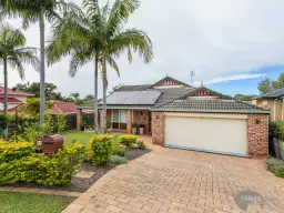 11 Crenshaw Court, Parkwood