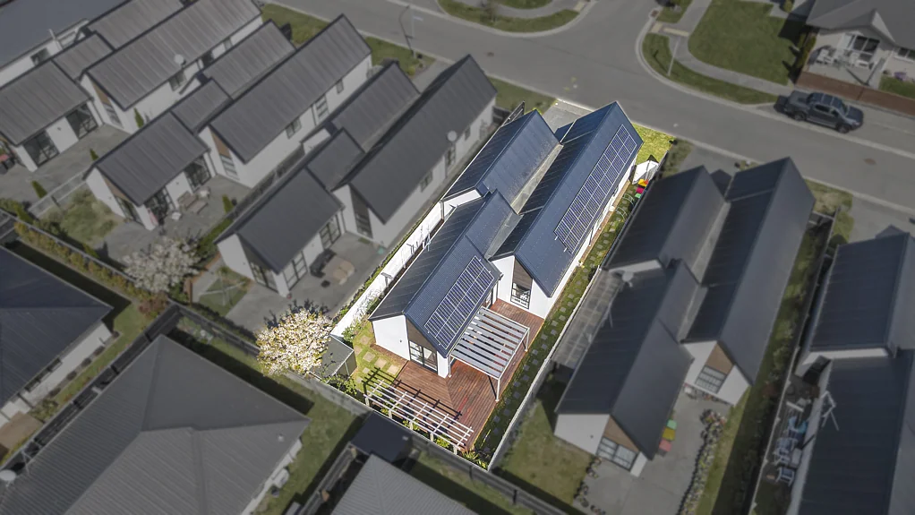 Belfast 3房 基督城春意生活！HRV+地暖+低维护花园，社区友好，即刻拥享便捷生活！！ Now priced $708,000 call to view!