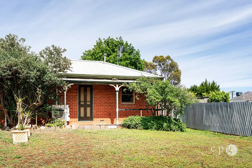 Castlemaine 2ห้องนอน Cottage style Townhouse