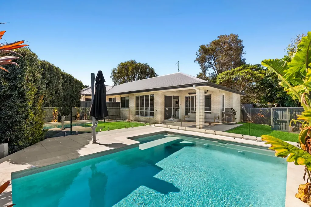 Kuluin 3 Bedroom Kuluin's hottest offering... Do not miss this one