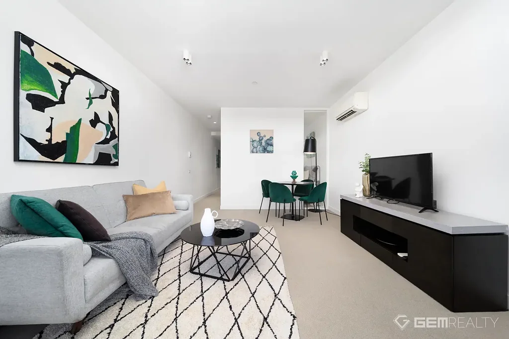 Melbourne 1 Bedroom Luxury living with stunning view