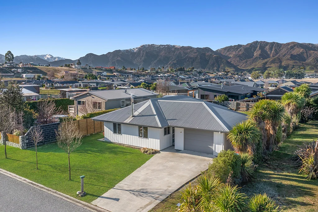 Lake Hawea 3ਬੈੱਡਰੂਮ Easy living on Bell Street