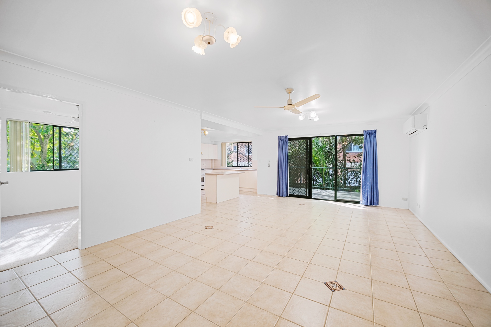 UNIT 4 3 LAKE ST, TUNCURRY NSW 2428, 0 침실, 0 욕실, Unit