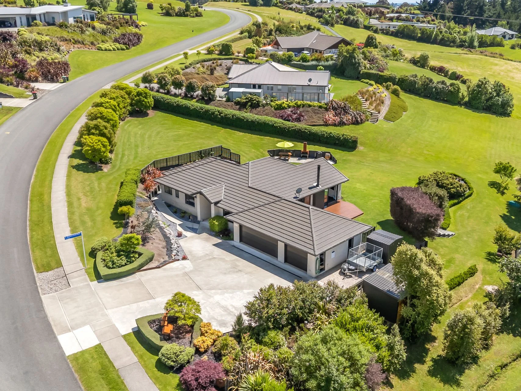 Redwood Valley 3房  The Perfect Peaceful Lifestyle