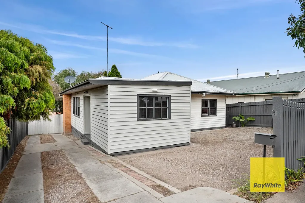 141 West Fyans Street, Newtown, VIC 3220