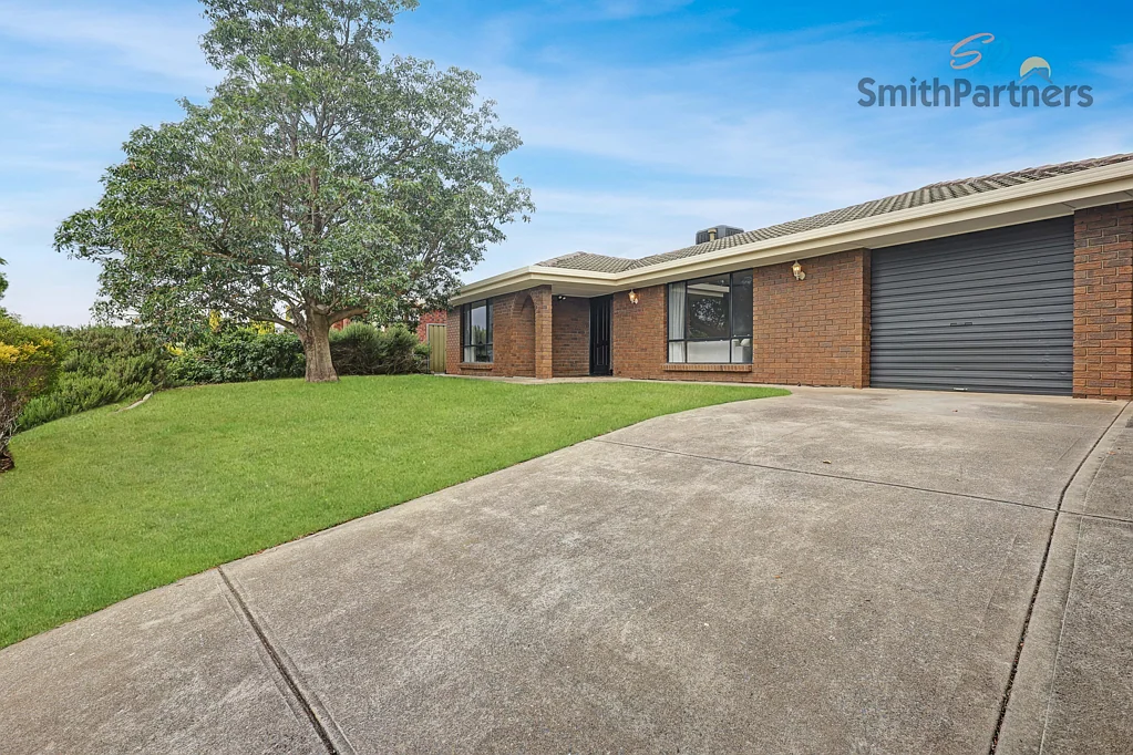 19 Trevithick Crescent, Redwood Park, SA 5097