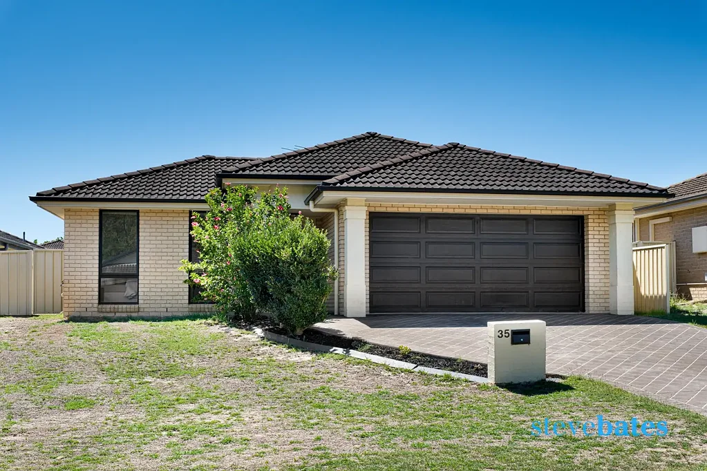 35 Martens Avenue, Raymond Terrace, NSW 2324