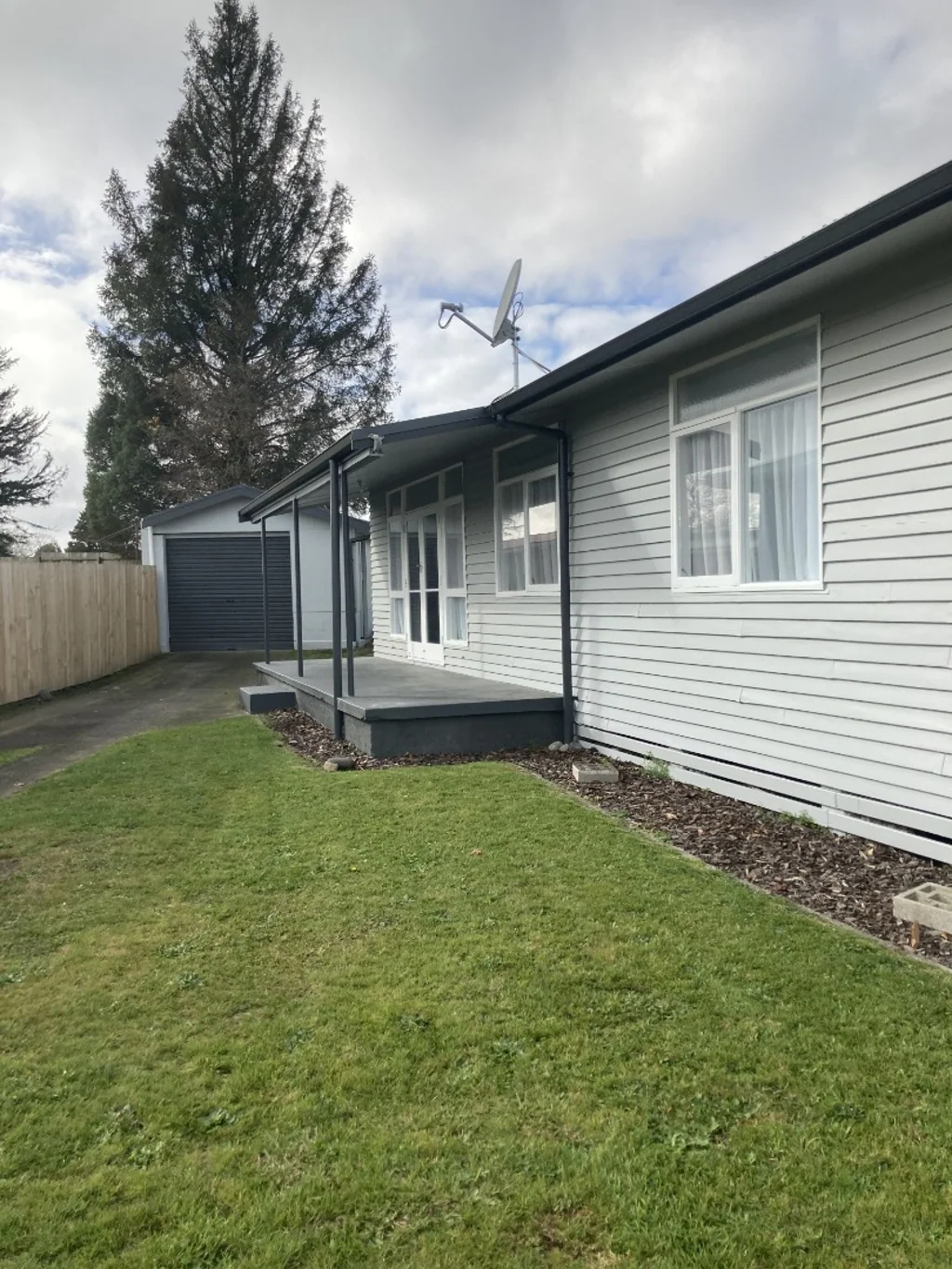 Central 4 bedroom Home