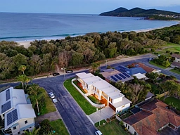 9 Surfriders Promenade, Forster