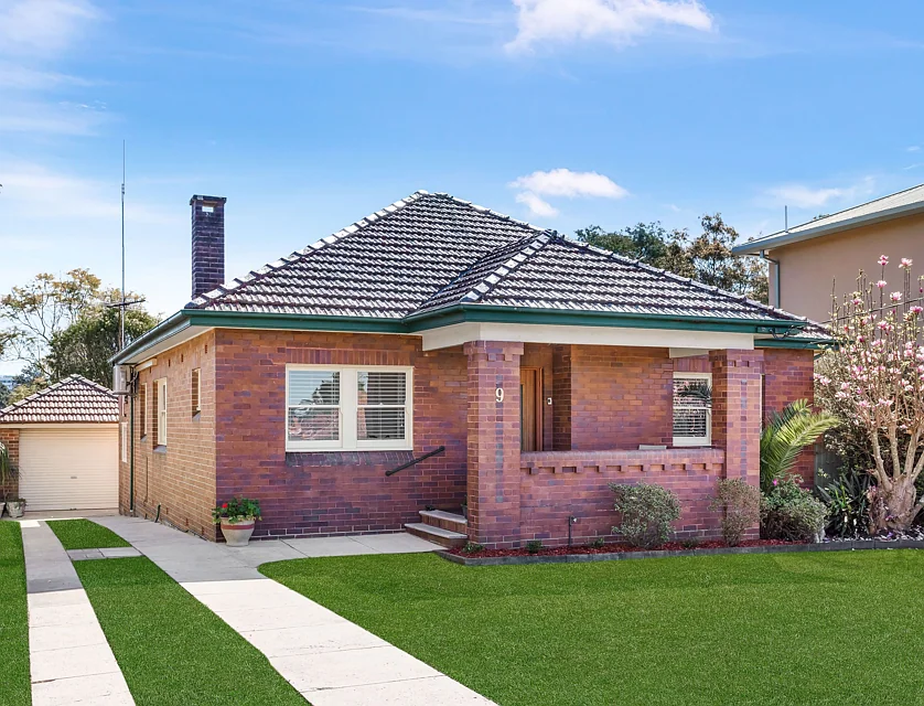 9 Canyon Road, Baulkham Hills, The Hills, 4 Kuwarto, 1 Banyo, House