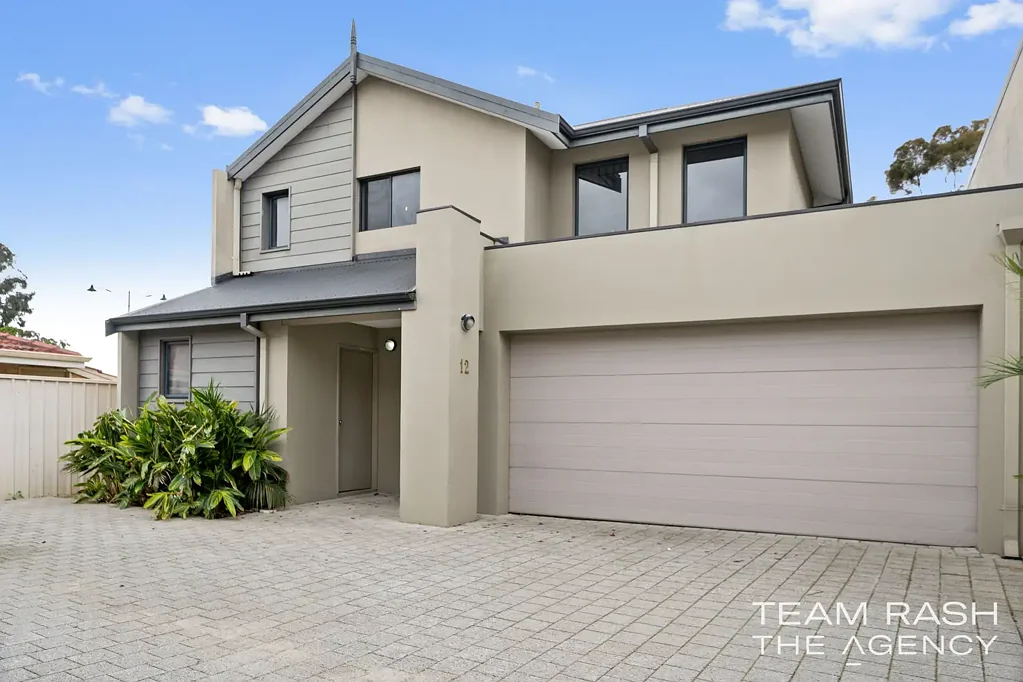 Midland 4Zimmer Modern Midland Living with Solar & Battery – Stylish, Secure & Convenient
