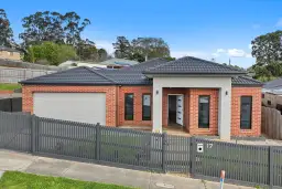 17 Orchard Court, Drouin