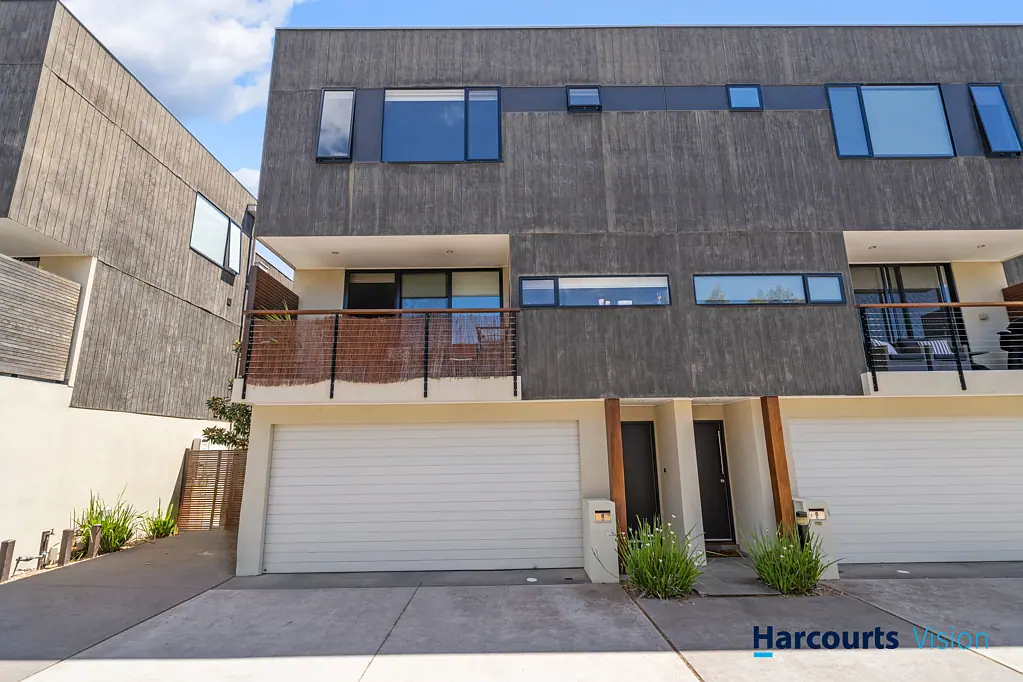 8 Hilltop Court, Keilor East, VIC 3033