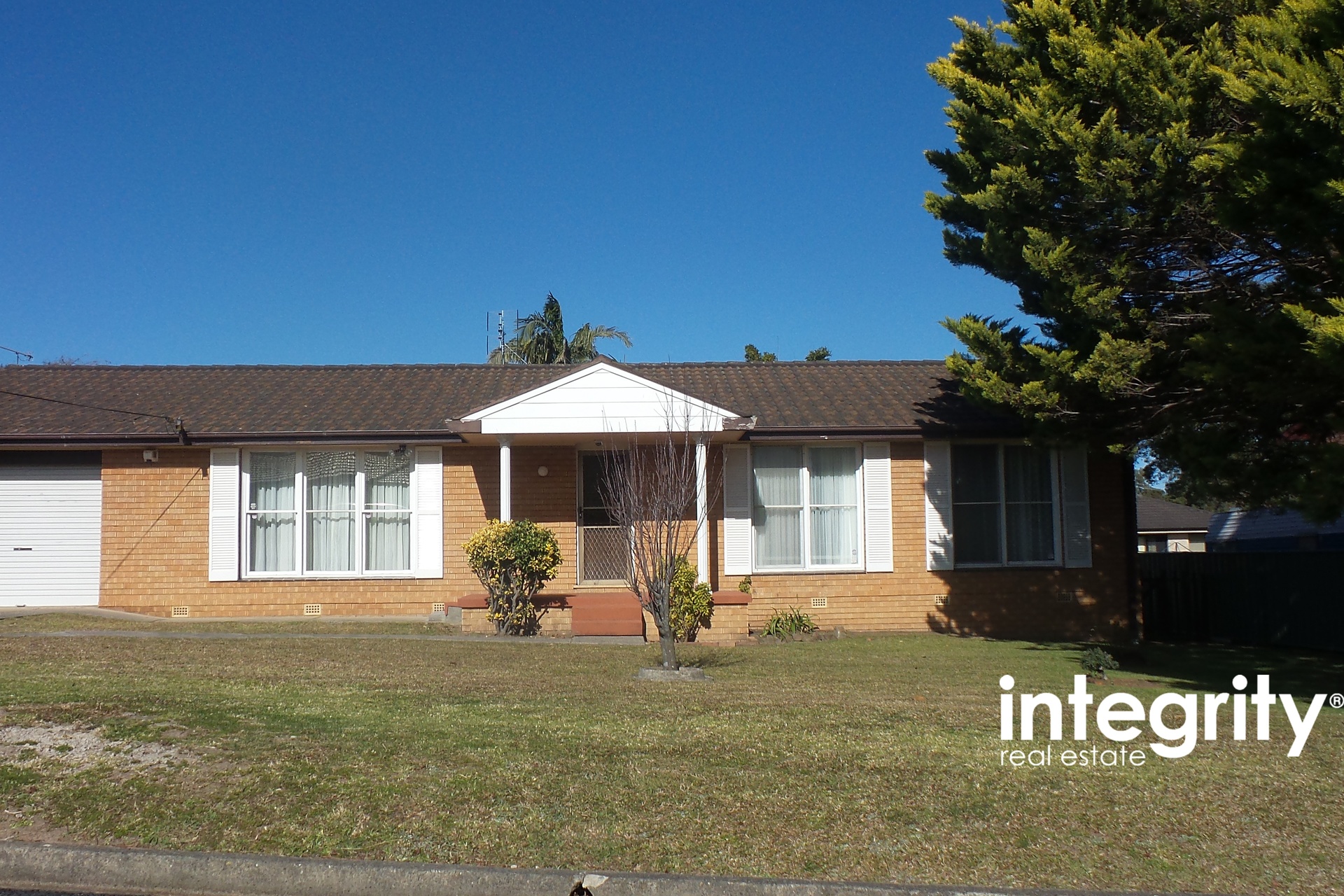 16 SALISBURY DR, NOWRA NSW 2541, 0房, 0浴, House