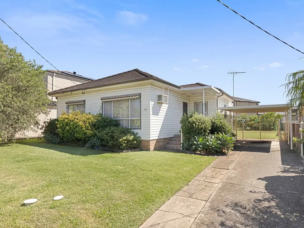 255 Old Prospect Road, Greystanes, NSW 2145