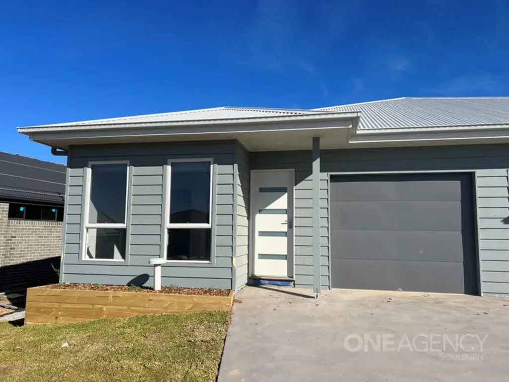 25a Bonneville Boulevard, Goulburn, NSW 2580
