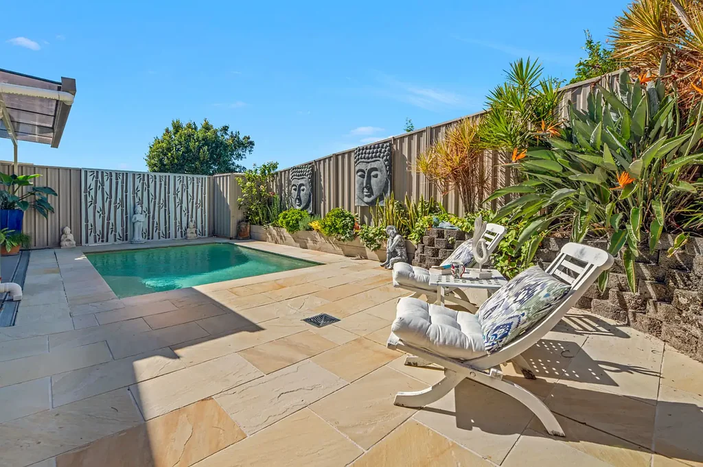 2/8 Phaeton Street, Upper Coomera, QLD 4209