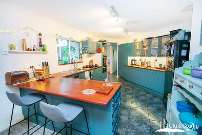 46 Wright Road, Mount Isa, QLD 4825, 4 slaapkamers, 2 badkamers, House