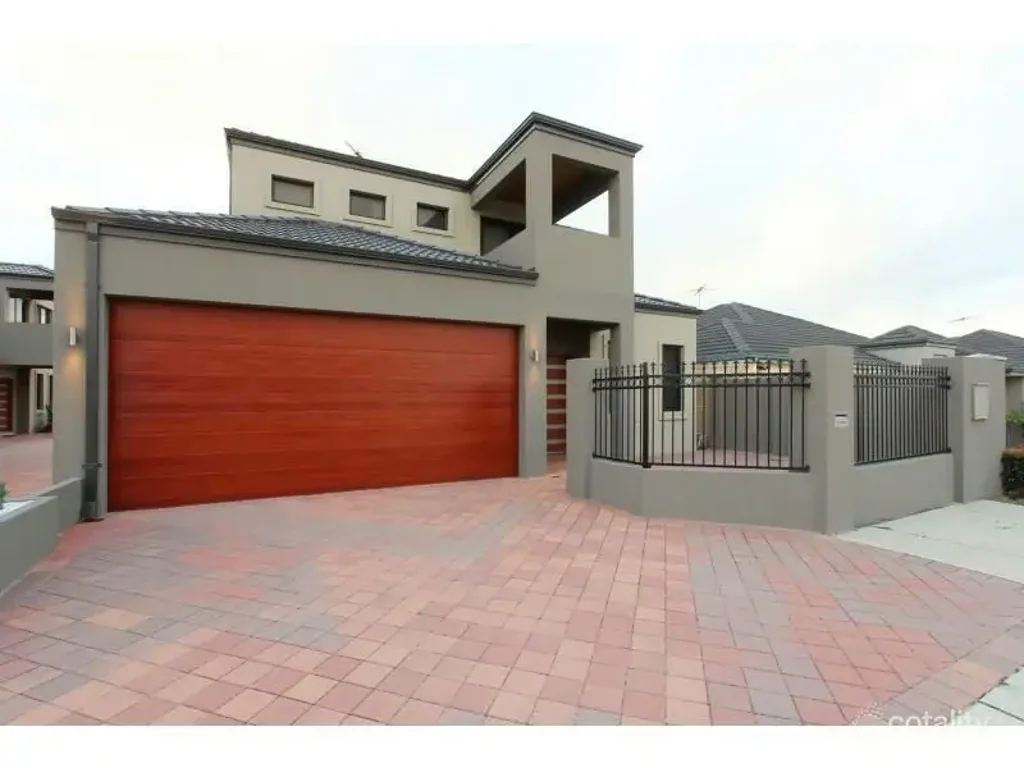 Fabulous Modern Family Home!