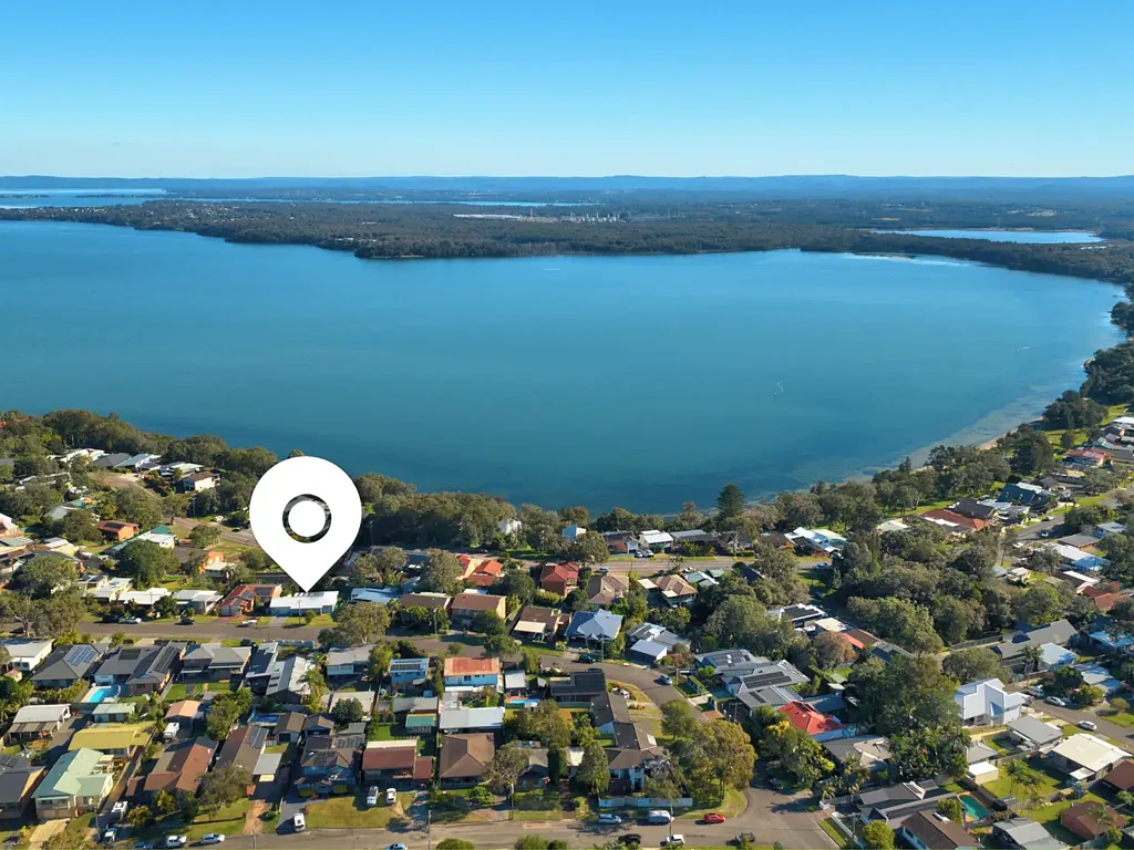 Lake Munmorah 3Habitaciones LOCATION LOCATION LOCATION!