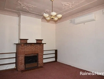 6 Warne Street, Wellington, NSW 2820, 4 Schlafzimmer, 1 Badezimmer, House