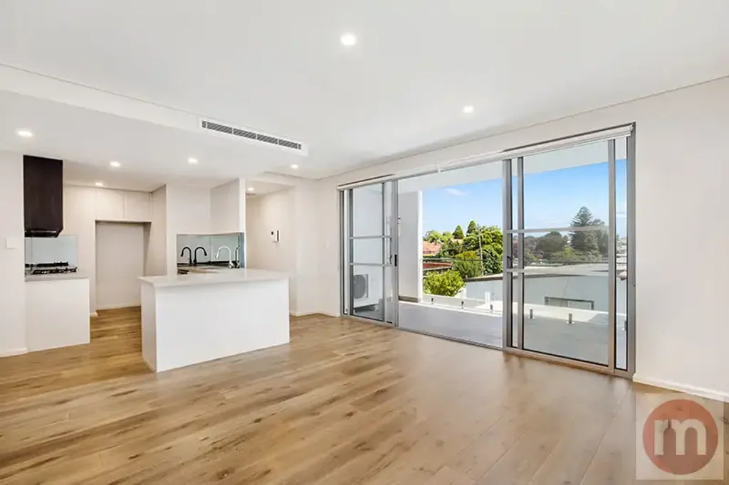 LUXURY TWO-BEDROOM APARTMENT IN THE HEART OF DRUMMOYNE!