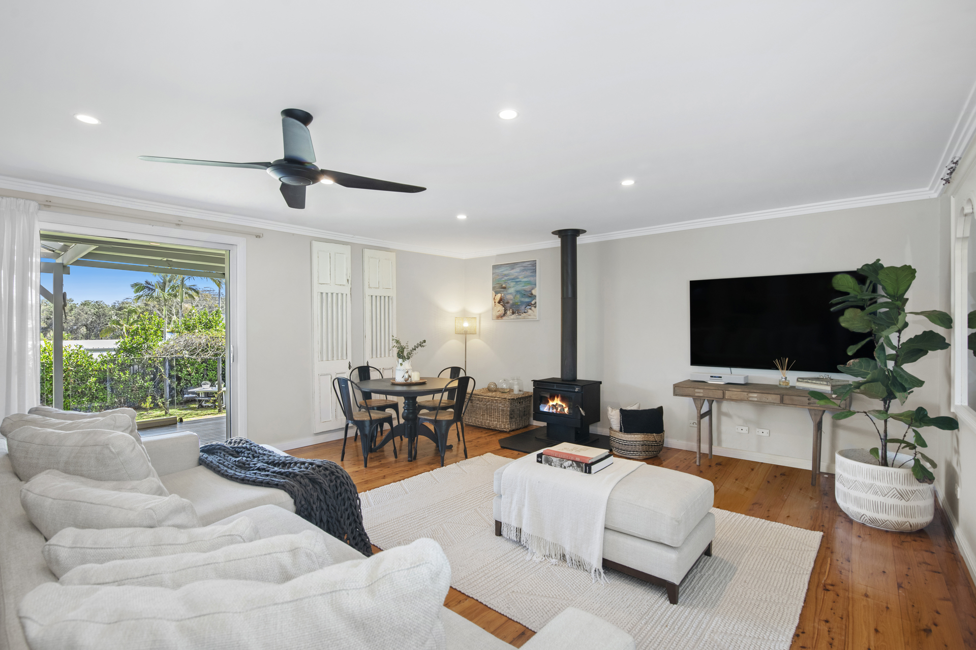 82 OLD GOSFORD RD, WAMBERAL NSW 2260, 0 Bedrooms, 0 Bathrooms, House