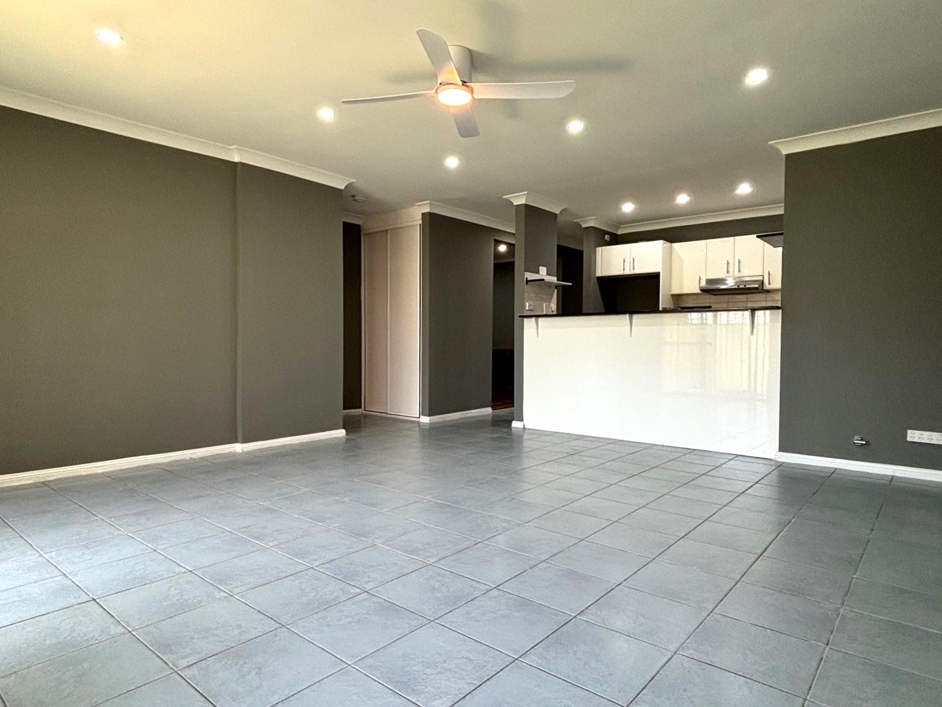 UNIT 5 1-3 HAMPDEN RD, SOUTH WENTWORTHVILLE NSW 2145, 0 phòng ngủ, 0 phòng tắm, Unspecified