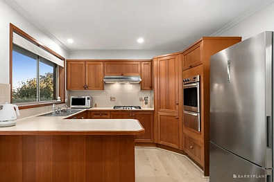 2/808 Elgar Road, Doncaster, VIC 3108, 2房, 1浴, Unit