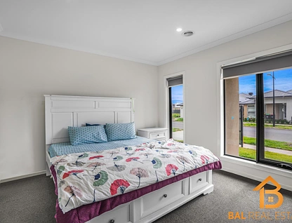 5 Coronado Crescent, Truganina, South West Melbourne, 4 Bedrooms, 2 Bathrooms, House