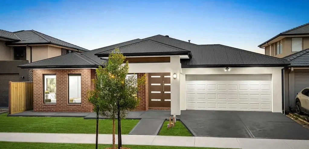 Spacious Family Home for Rent – 123 Villa Doria Drive, Clyde North
