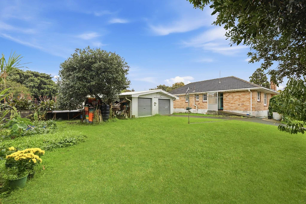 2 Coles Place, Manurewa, Manukau City, Auckland