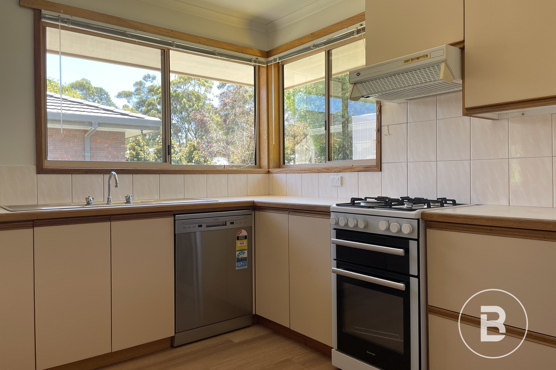 3 ALEXANDER AV, MARYBOROUGH VIC 3465, 0 habitaciones, 0 baños, House