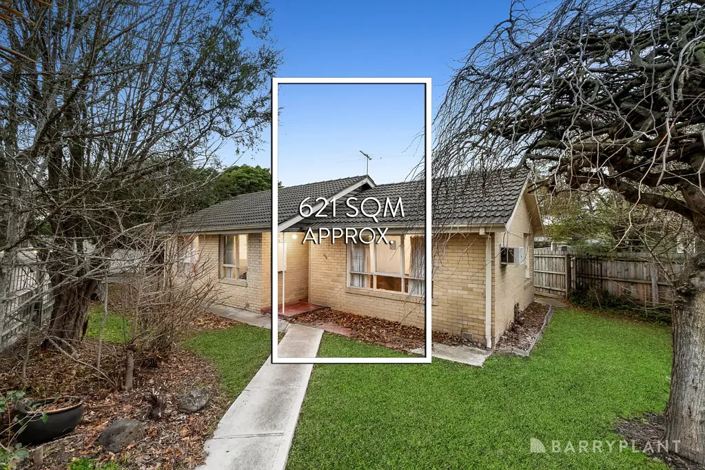Mitcham 3房 黄金地段的街角机遇，完美家庭之选 Corner Opportunity in a Prime Family Setting