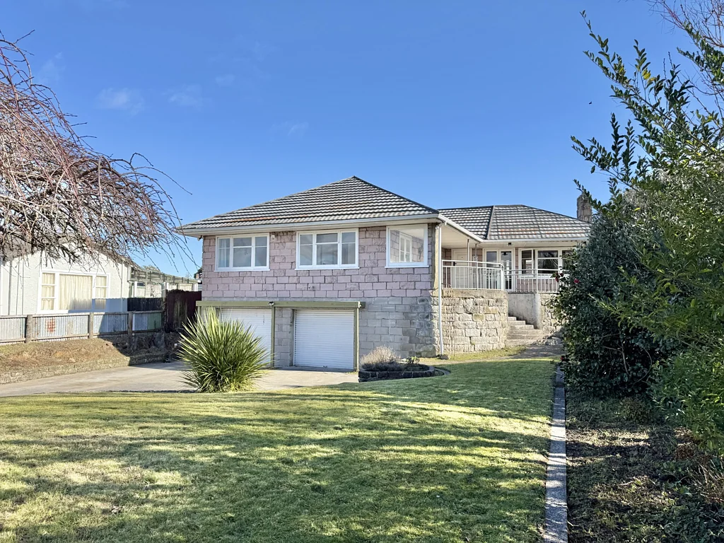 Tokoroa 4 Bedroom Space, style and storage