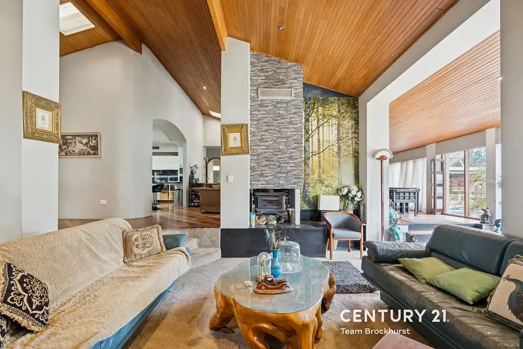 Forrestdale 5ਬੈੱਡਰੂਮ 14 ACRES IN PIARA WATERS/FORRESTDALE – MASSIVE DEVELOPMENT POTENTIAL!