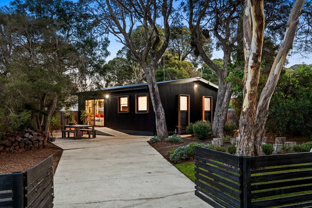 17 Saratoga Avenue, Barwon Heads, VIC 3227