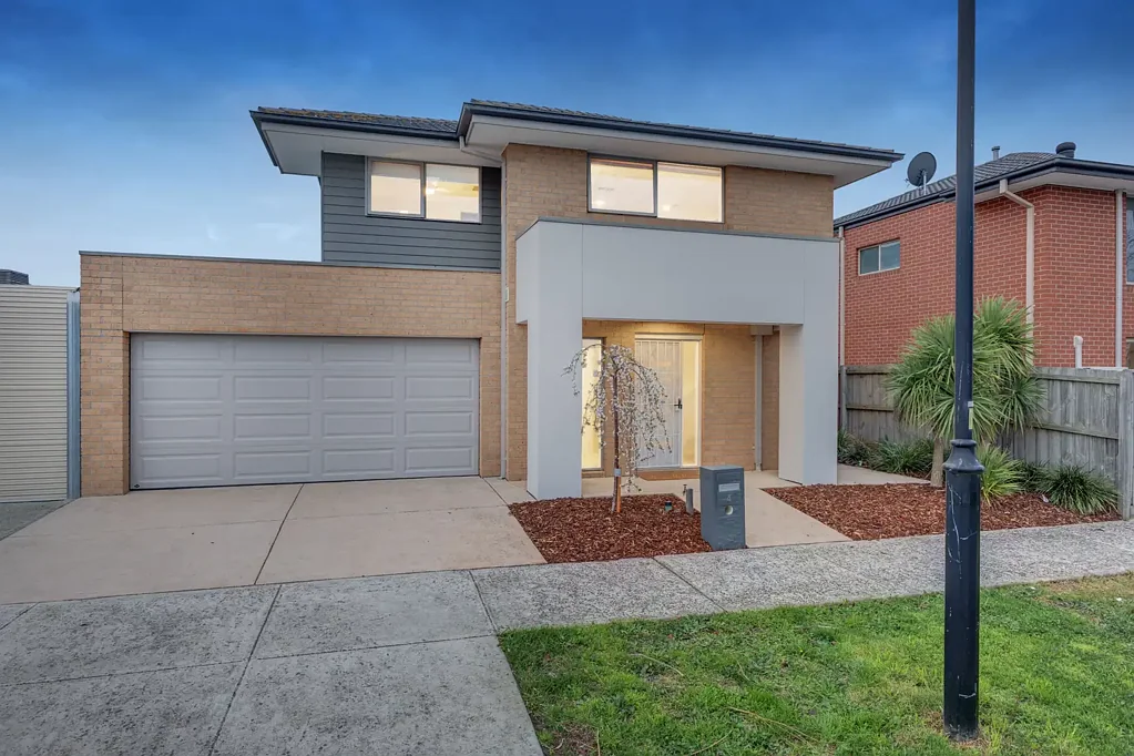 4 Fossilstone Avenue, Doreen, VIC 3754
