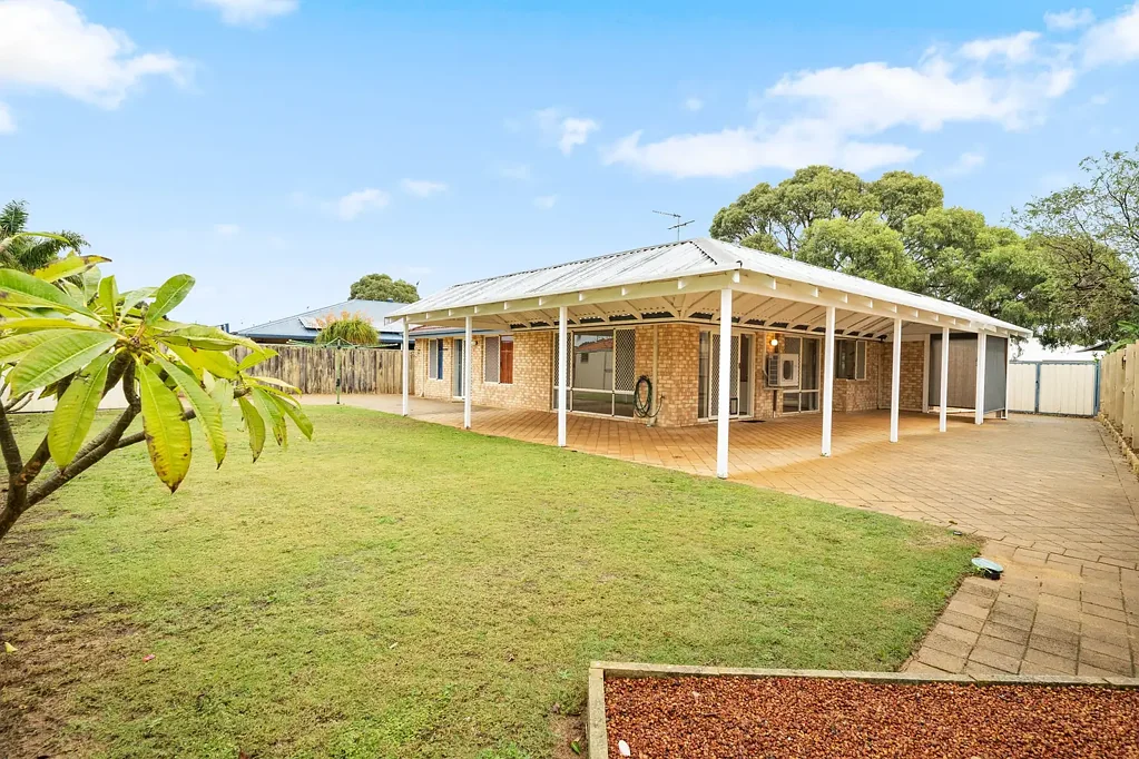 Meadow Springs 4房  Set Date Sale All Offers Over $800,000 Considered!