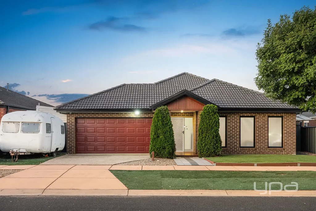 4 Spender Avenue, Point Cook, VIC 3030