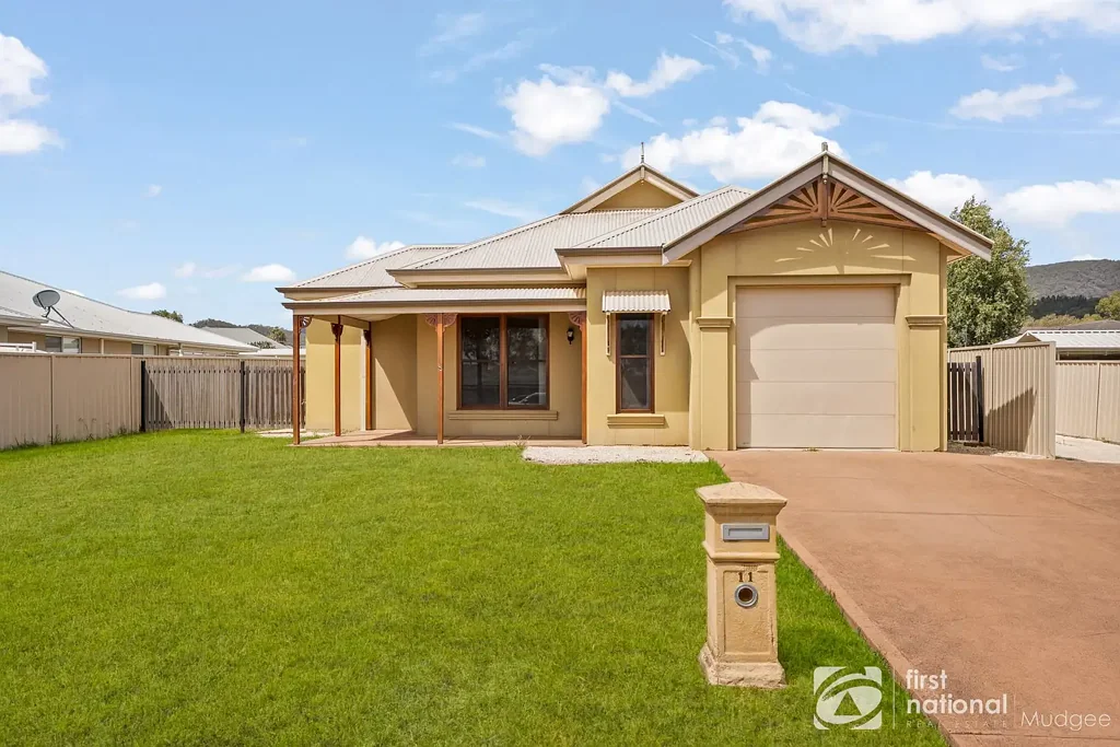 11 Winter Street, Mudgee, NSW 2850