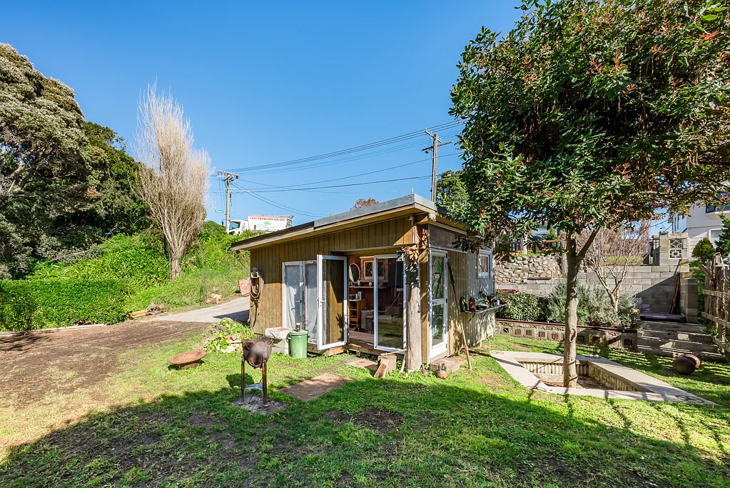 Raumati South Section Near QE Park and the Beach