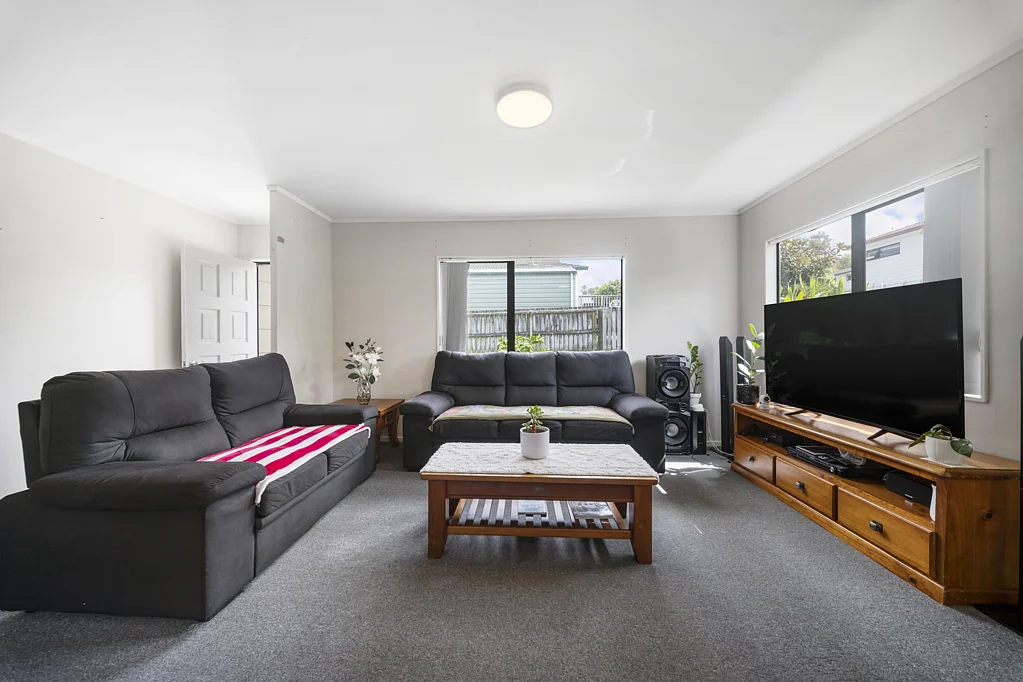 28 Faram Place, Massey, Waitakere City, Auckland