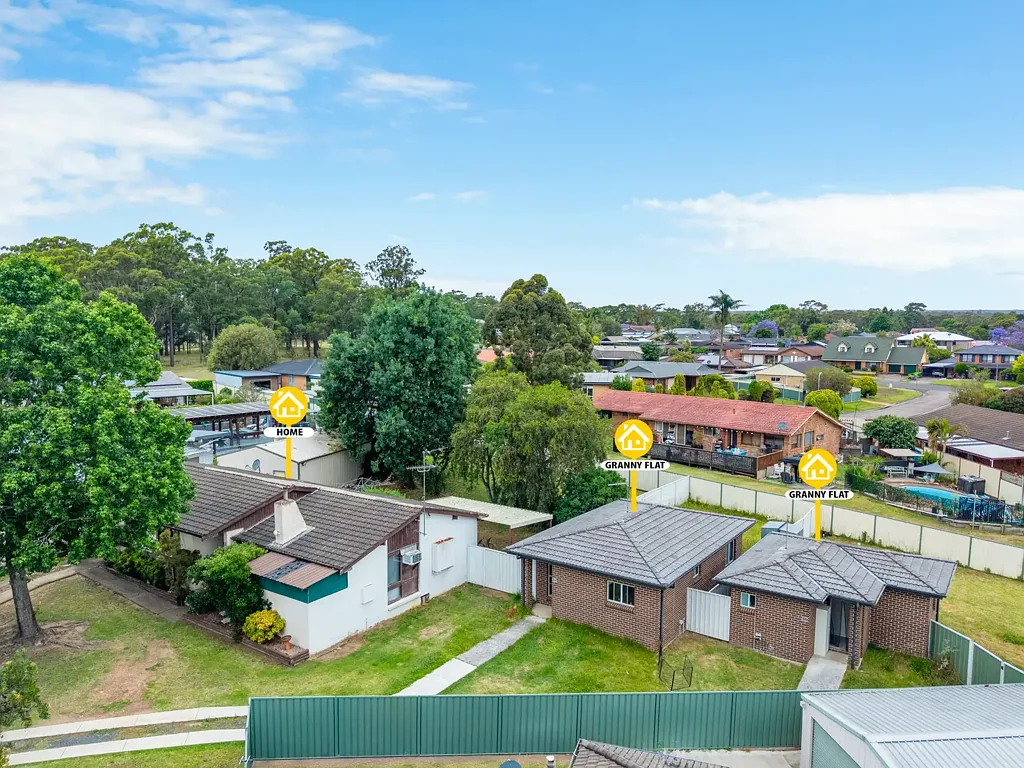 5, 5a & 5b Lofty Place, Ruse, NSW 2560