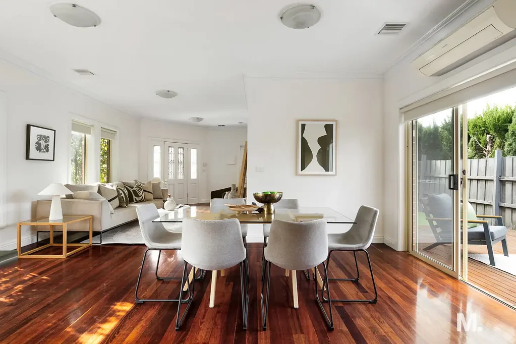 Niddrie 3Kwarto NOTHING TERRIBLE ABOUT THIS HIDDEN GEM AT 39A, MURIEL.