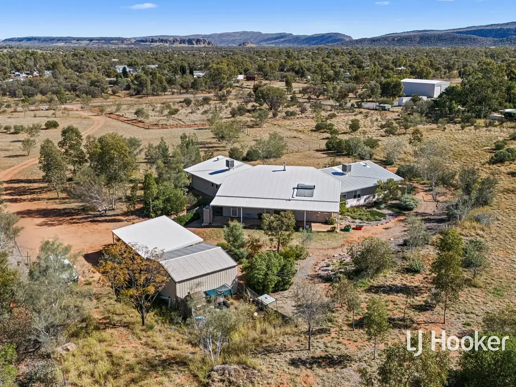 30 Chateau Road, Connellan, NT 873