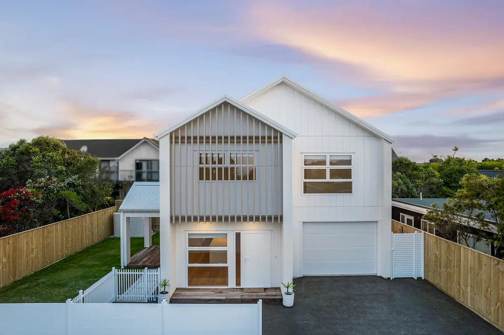 Paraparaumu Beach 4 Bedroom BRAND NEW FAMILY HOME ON MANLY – 1 LEFT!