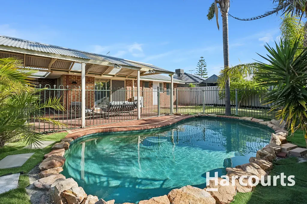 8 Nepean Retreat, Quinns Rocks, WA 6030