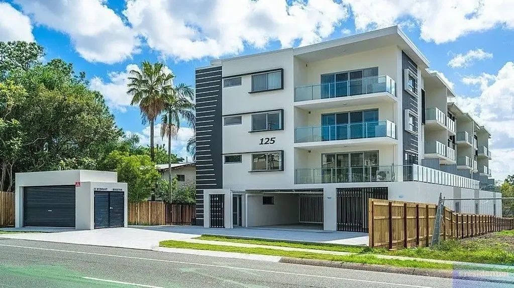 For Lease: Modern 2-Bedroom Unit in the Heart of Beenleigh!